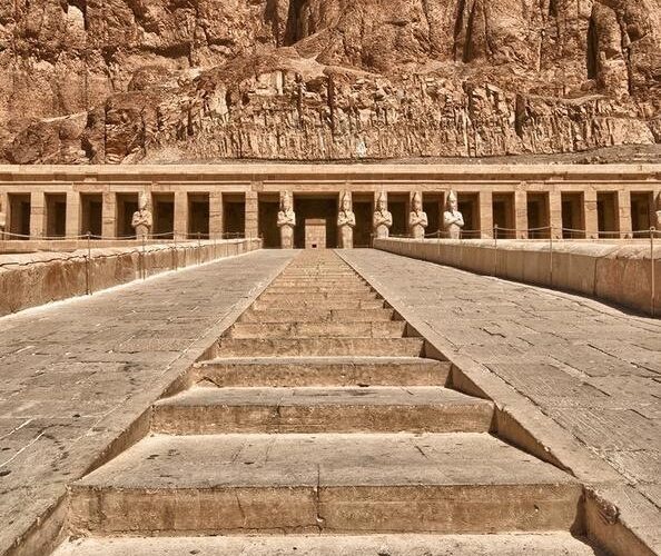 Luxor Queen – Unlock the Hidden Wonders of Egypt’s Timeless Treasures